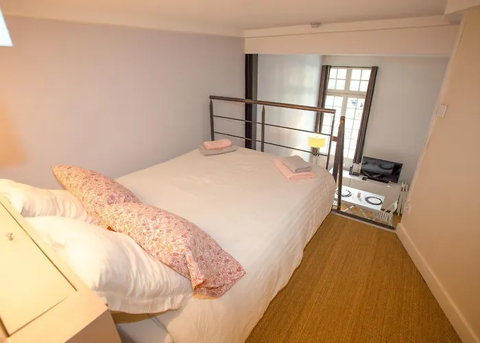 Le Duplex Apartment Versailles